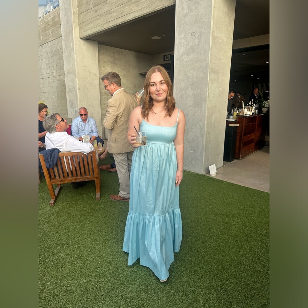 Blue taffeta dress from Abercrombie! The perfect wedding guest dress.